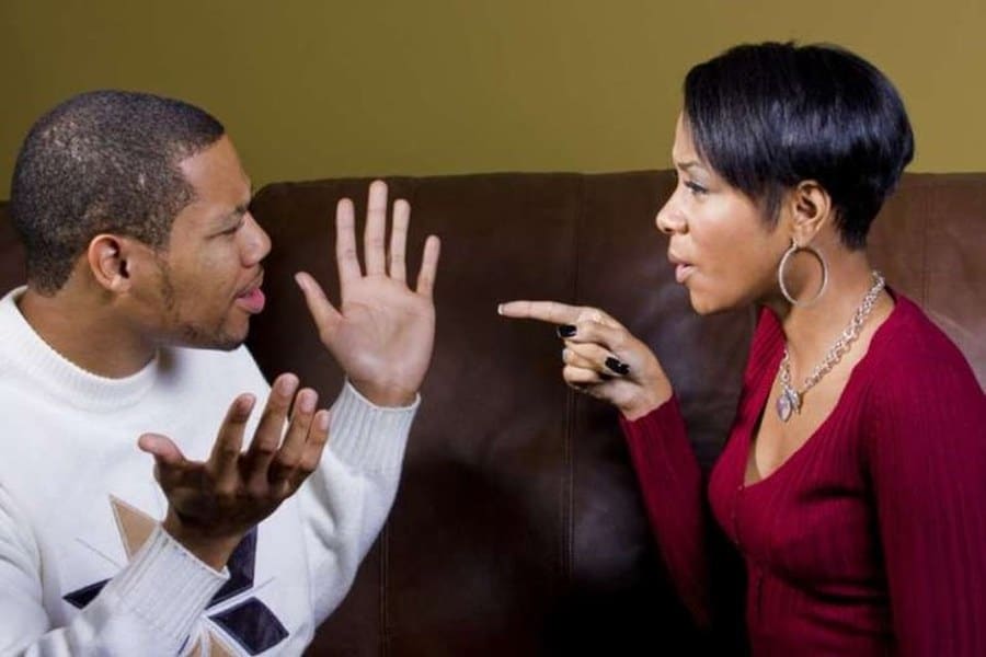 6 Phrases Which Can't Be Spoken to the Woman